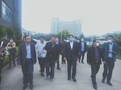 “新基建”，雨花臺(tái)區(qū)政府及東南大學(xué)領(lǐng)導(dǎo)專(zhuān)家來(lái)泰通科技調(diào)研